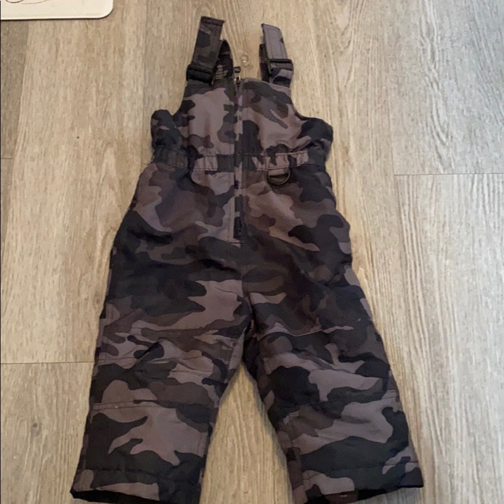 Toddler/baby boy camo snow pants